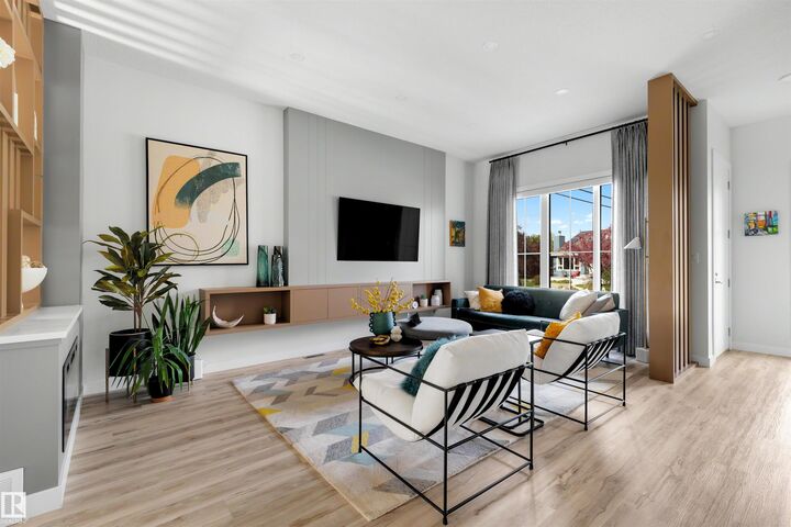 Photo de la propriété: 10948 118 Street NW AB T5H 3N9