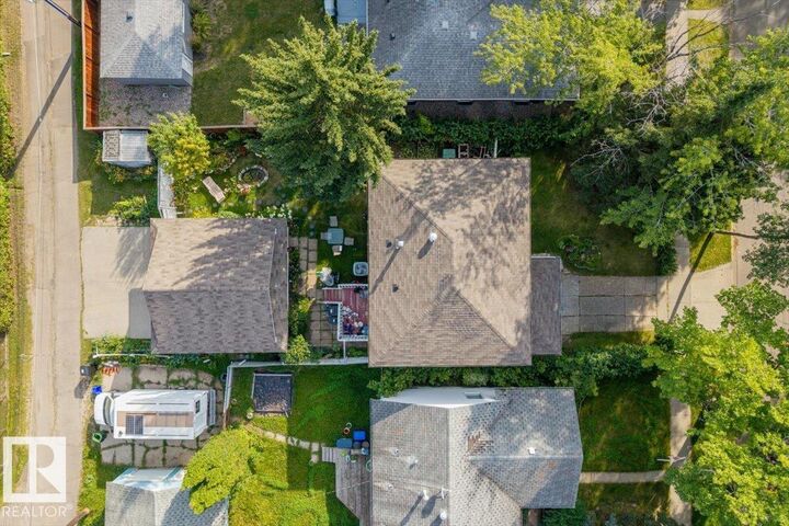 Property Photo:  14608 93 Avenue NW  AB T5R 5G6 