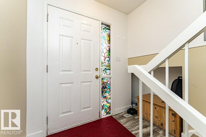 Property Photo:  9787 176 Street NW  AB T5T 6B3 