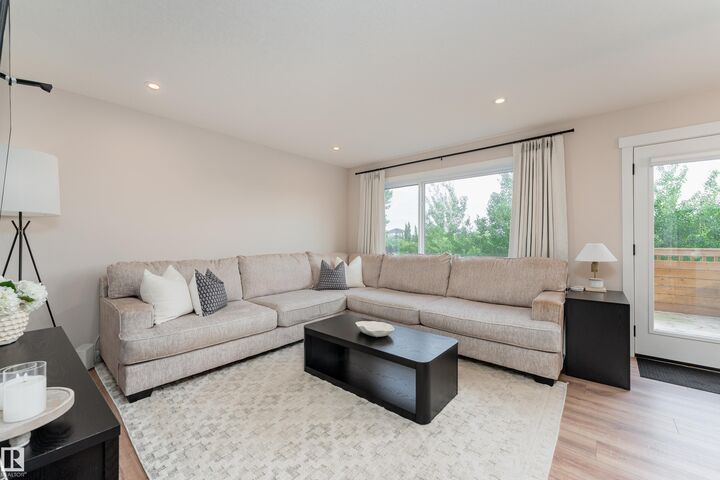 Property Photo:  584 Meadowview Drive  AB T8L 0X1 