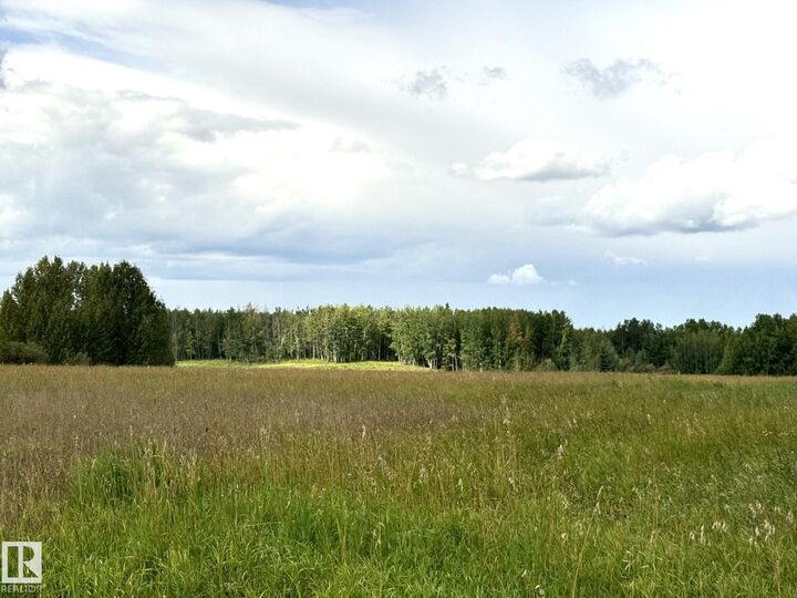 Property Photo:  Lake Ave Rrd 62  AB T0E 0W0 