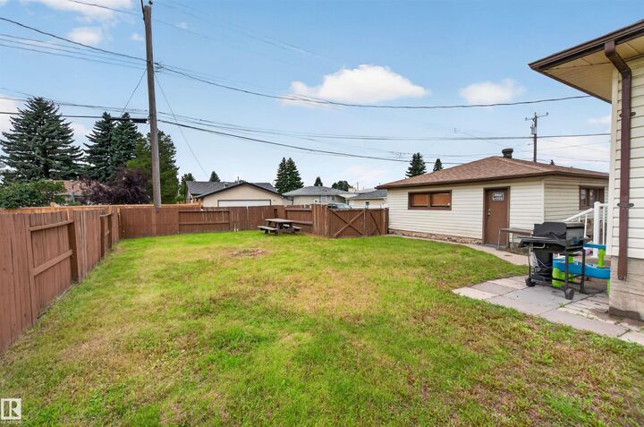Property Photo:  13536 119 Street NW  AB T5E 5N2 