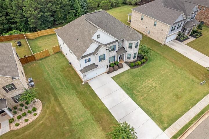 Property Photo: 520 Coventry Way GA 30252