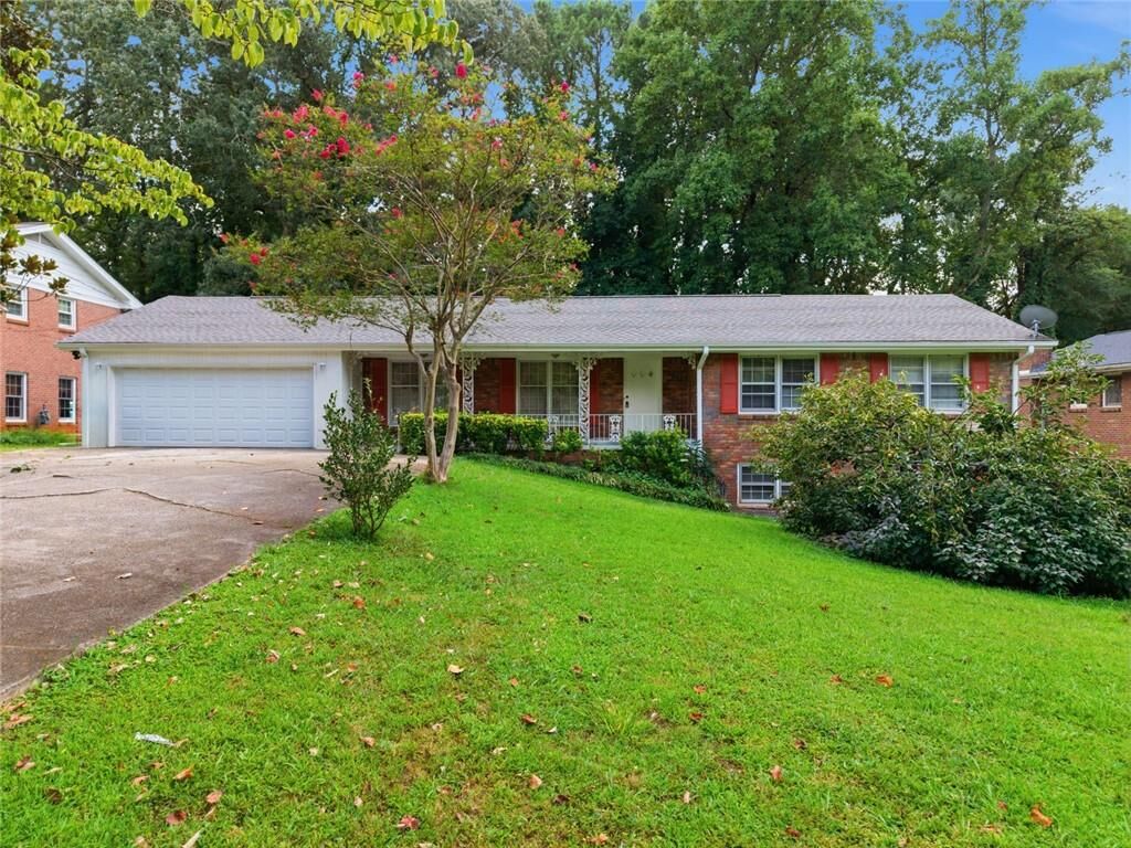 Property Photo:  4367 Abingdon Drive  GA 30083 