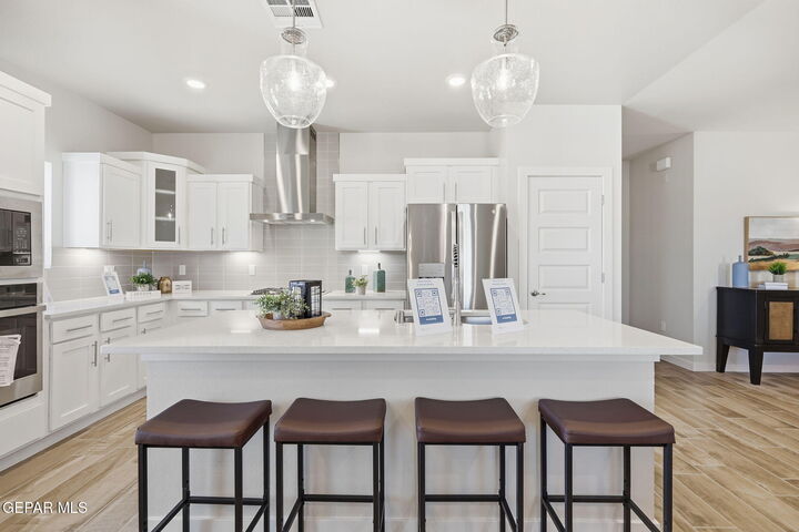 Property Photo:  5705 Las Ramblas Avenue  TX 79934 