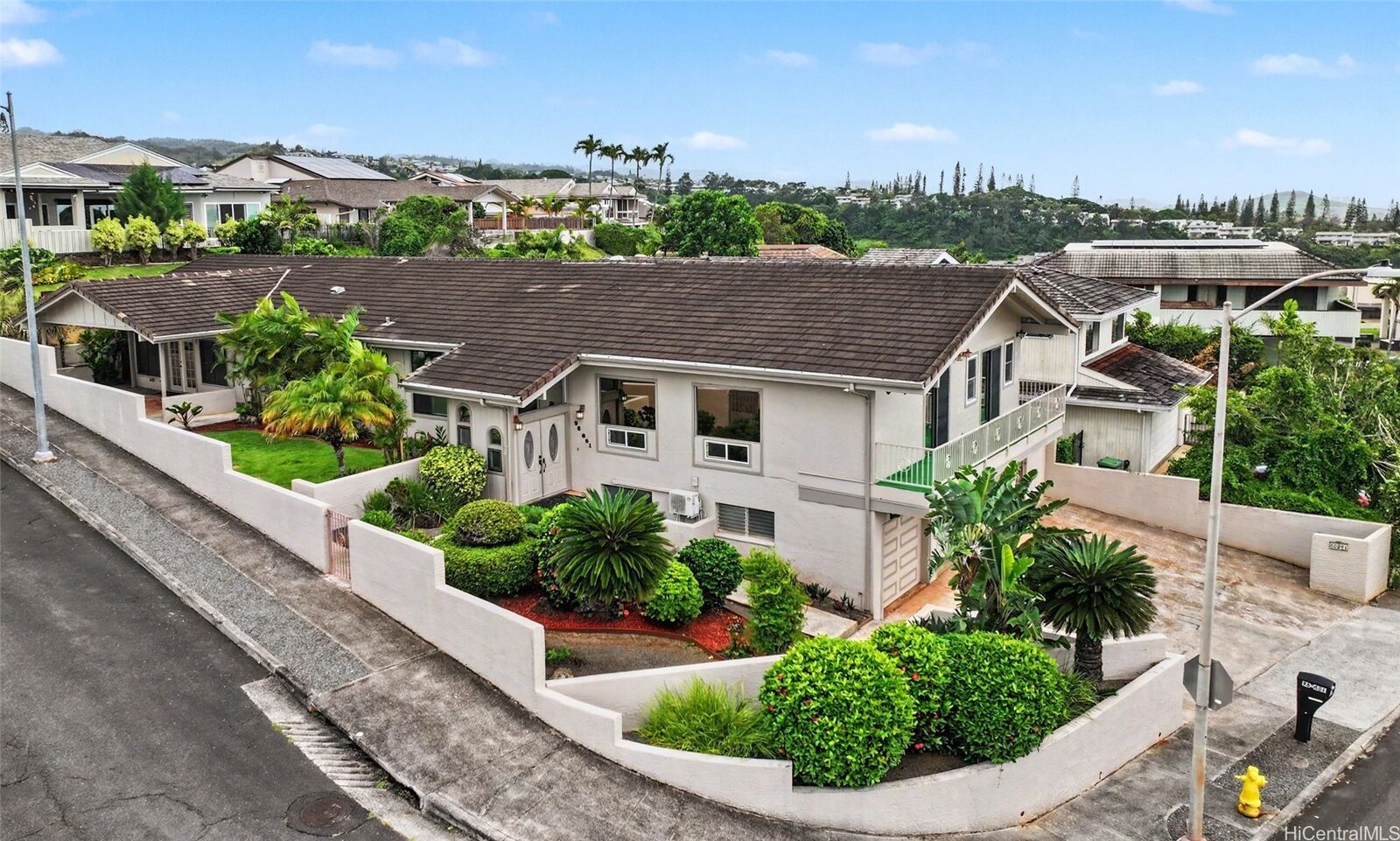 Property Photo: 98-681 Papalealii Street HI 96701