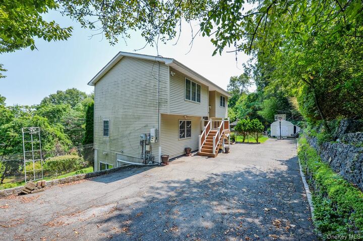 Property Photo:  19 Dowd Street  NY 10927 