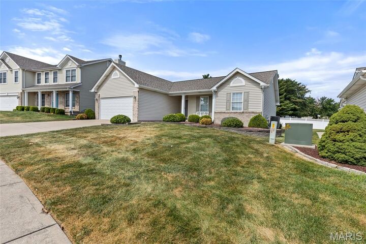 Property Photo:  2817 Grand Slam Drive  MO 63366 