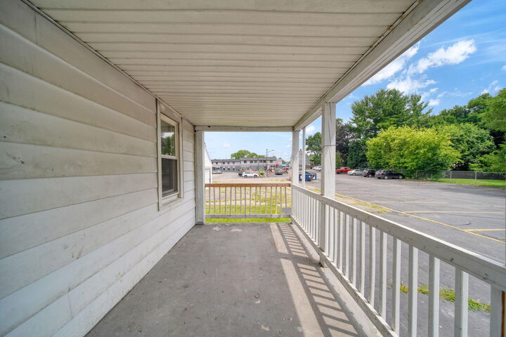 Property Photo:  1209 3rd Street  MI 49203 