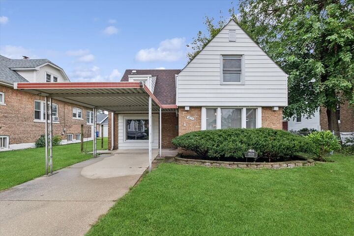 Property Photo:  8028 42nd Court  IL 60534 