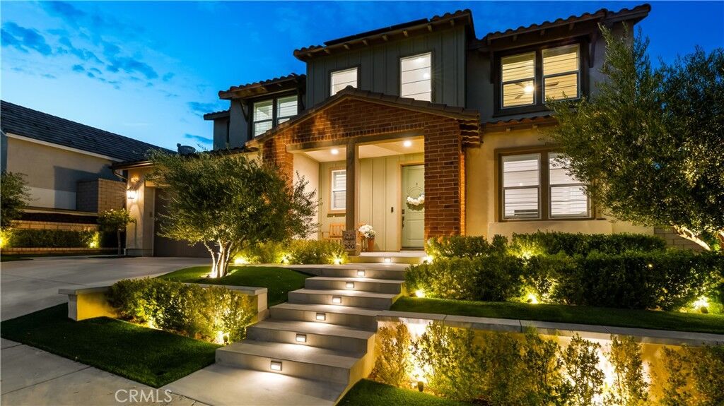 Property Photo:  25041 Aspen Falls  CA 91387 