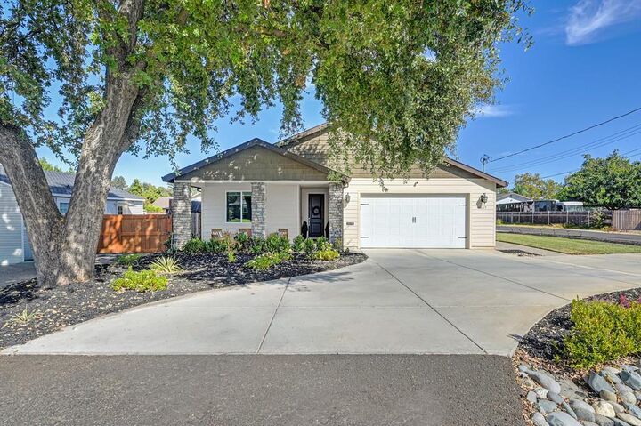 Property Photo: 9657 Webb Street CA 95624