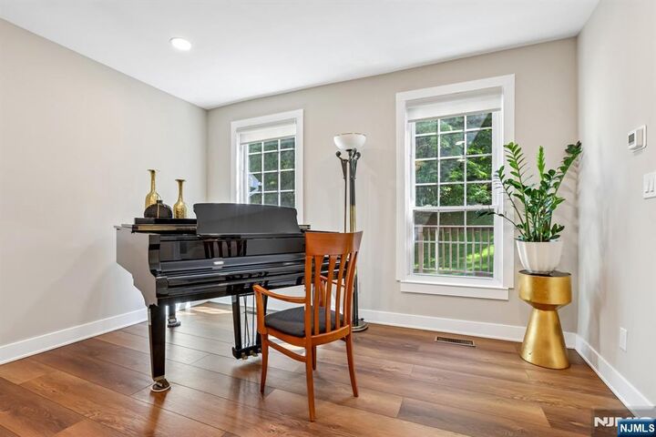 Property Photo:  12 Clearwater Drive  NJ 07470 