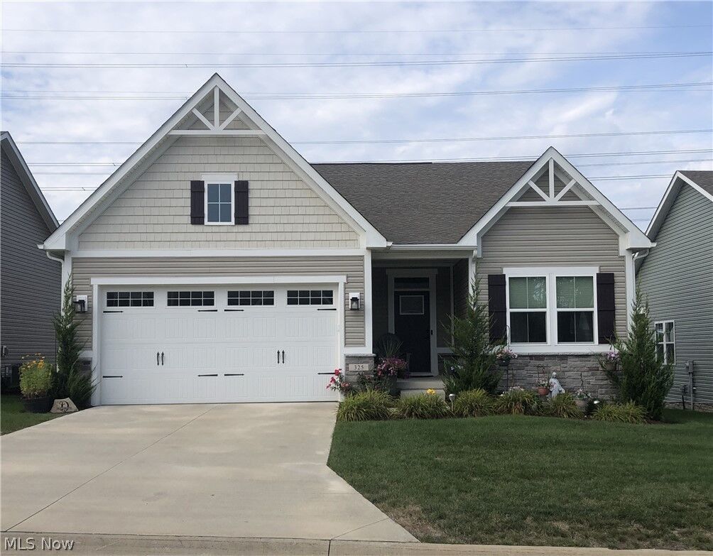 Property Photo:  325 Kelley Drive  OH 44056 