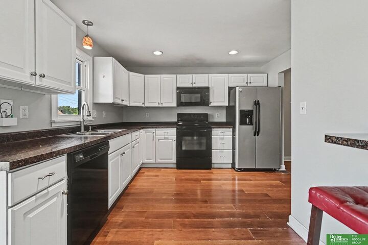 Property Photo:  1805 S 55th Street  NE 68106 