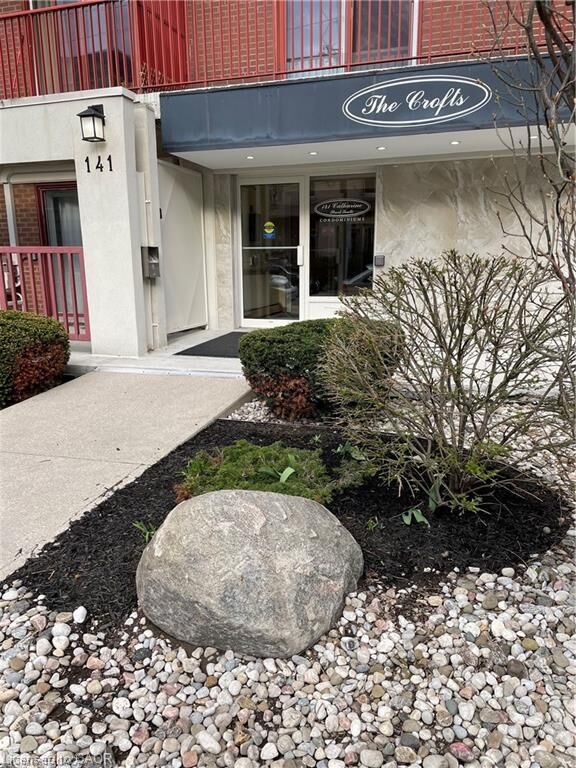 Property Photo:  141 Catharine Street S 903  ON L8N 2J7 