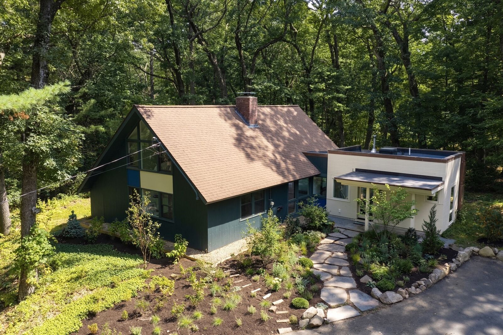 Property Photo:  102 The Valley Rd  MA 01742 