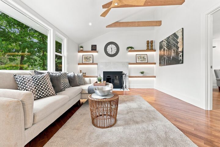 Property Photo:  121 Elm St  MA 01864 