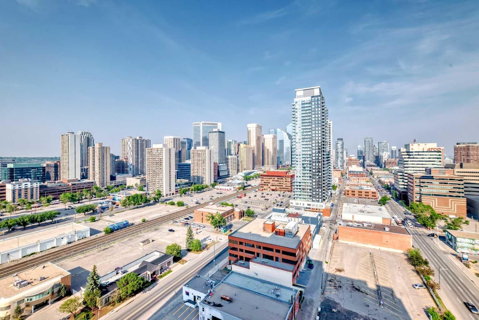 Property Photo:  1053 10 Street SW 1812  AB T2R 1S6 