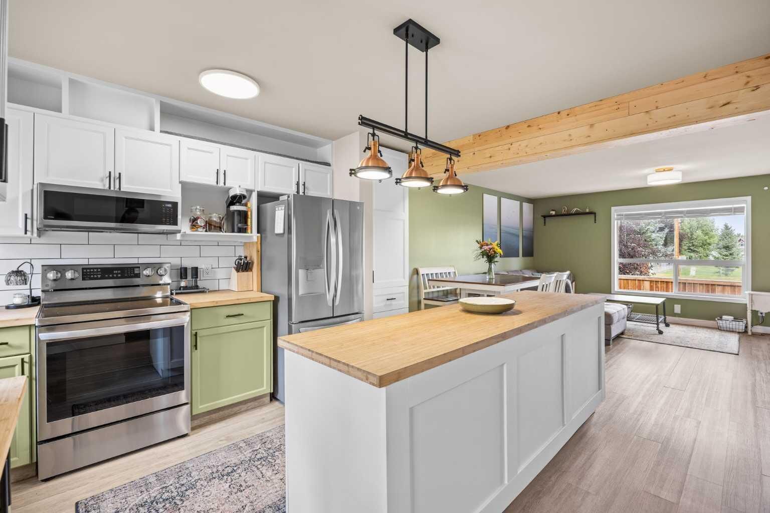 Property Photo:  140 Sagewood Boulevard SW 507  AB T4B 3H5 