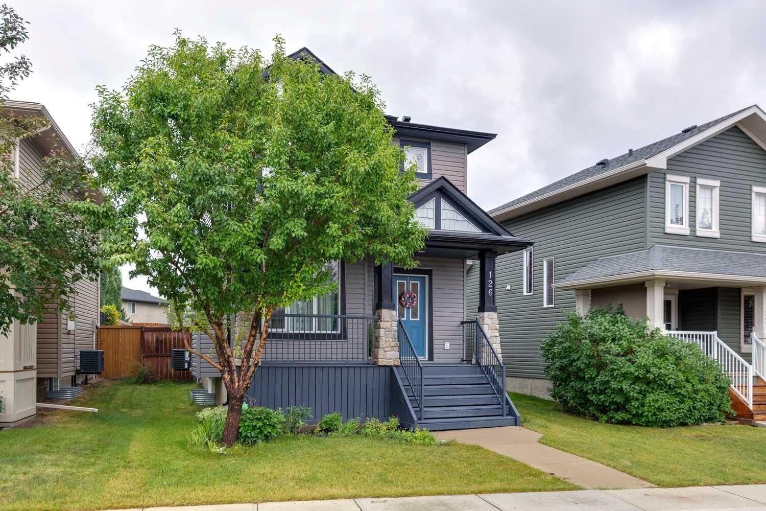 Property Photo:  126 Evansdale Link NW  AB T3P 0C1 