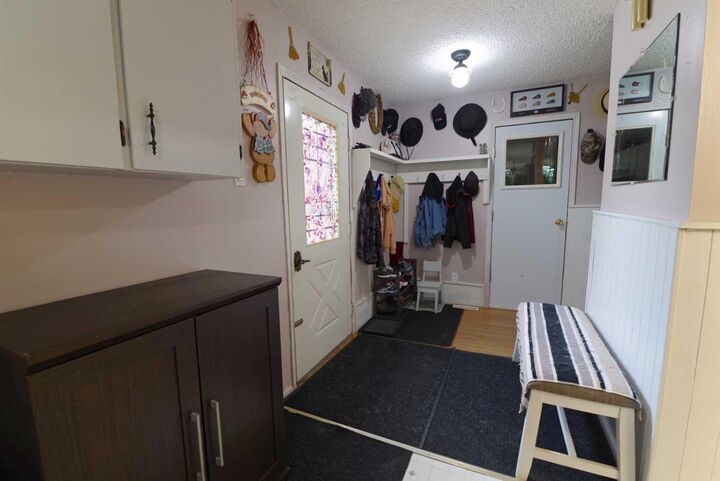 Property Photo:  204 Cady St  AB T0K 2P0 
