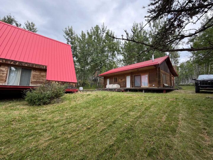 Property Photo:  174 Lakeshore Drive  AB T0A 2C2 