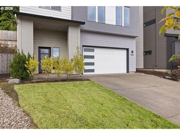 Property Photo:  9985 SE Elderberry St  OR 97086 