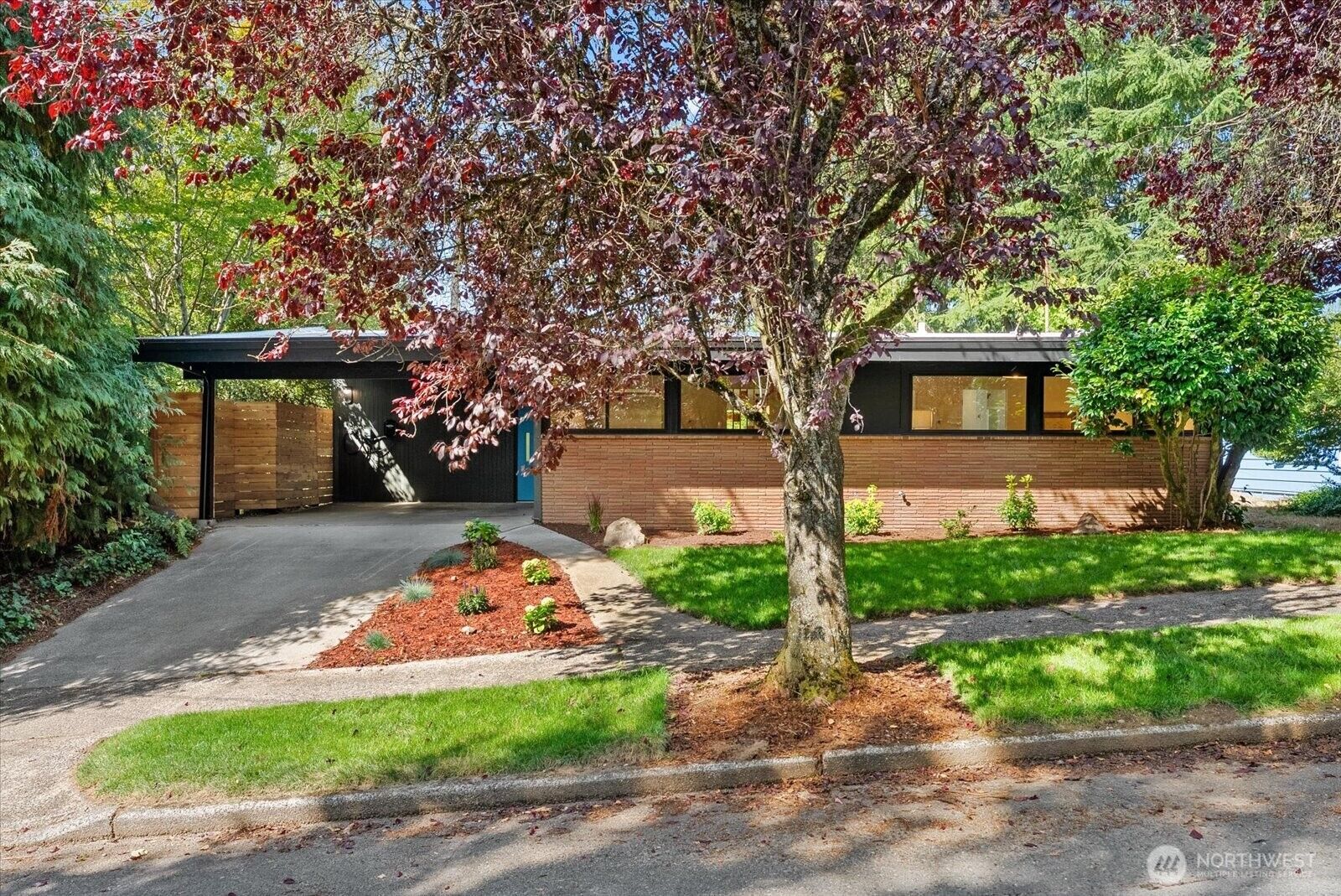 Property Photo: 8009 28th Avenue NE WA 98115