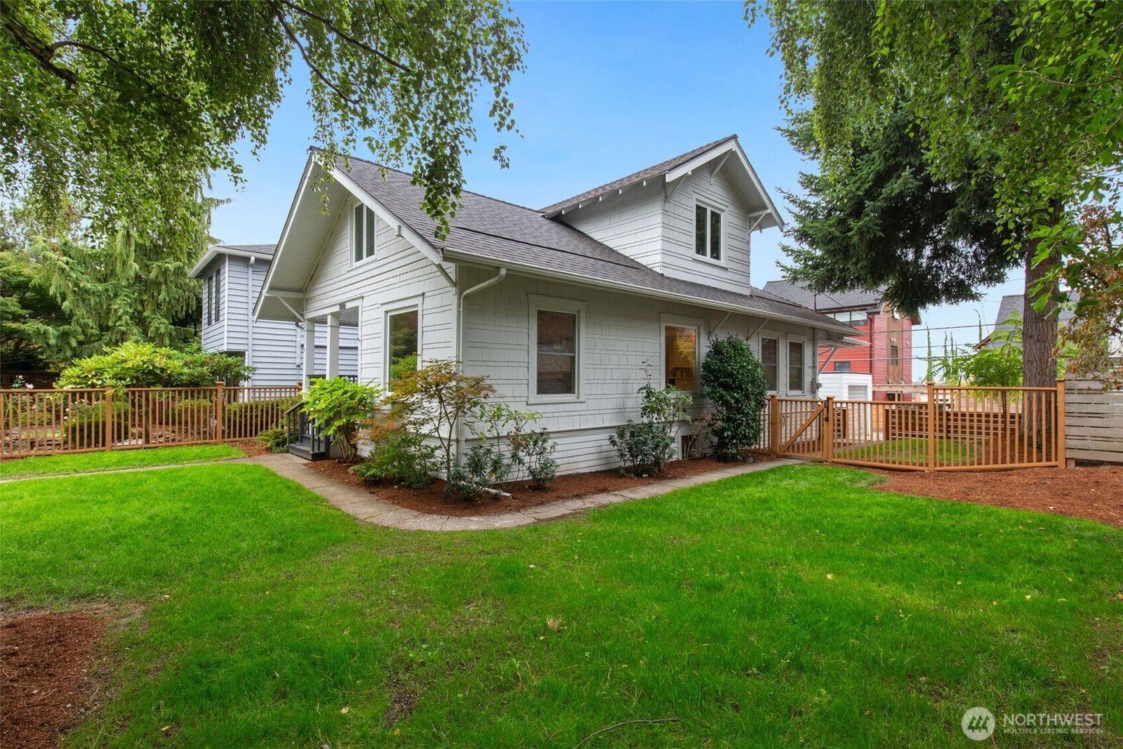 Property Photo: 313 NE 76th Street WA 98115