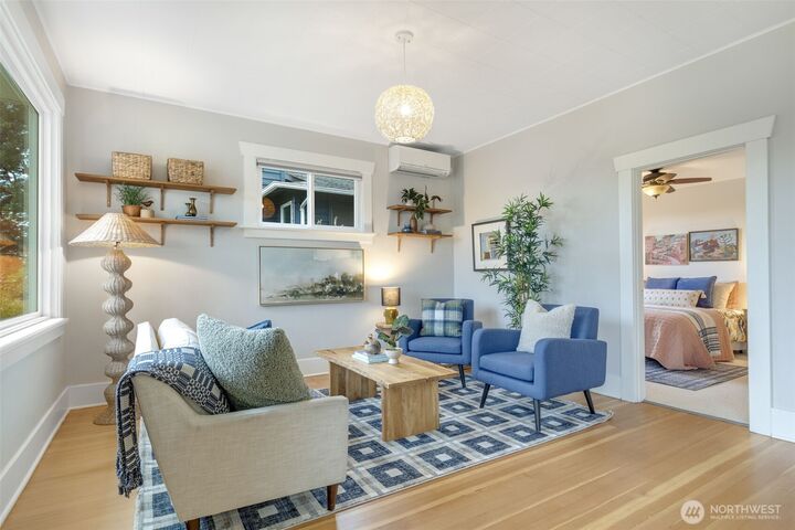 Property Photo:  1820 S Weller Street  WA 98144 