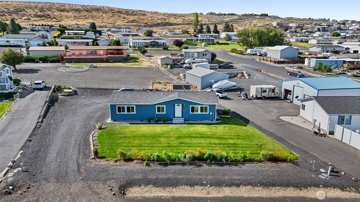 Property Photo:  7179 SE Summit Avenue  WA 99344 