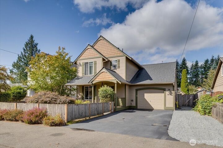 Property Photo: 816 Mill Avenue WA 98290
