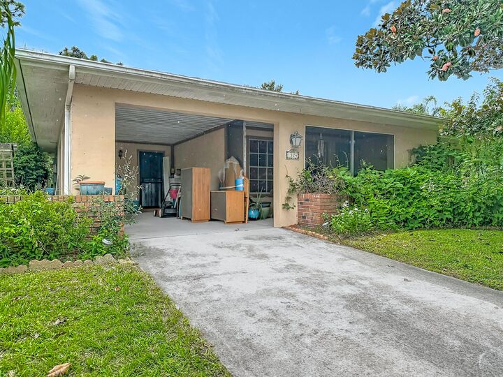 Property Photo: 1324 Cromey Road NE FL 32905