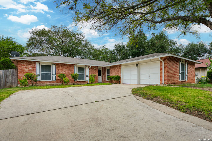 Property Photo: 8254 Zodiac Dr TX 78148