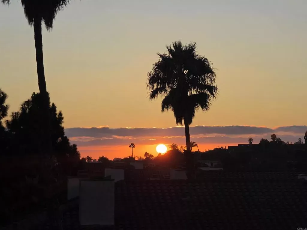 Property Photo:  3564 Paseo De Los Californianos 155  CA 92056 