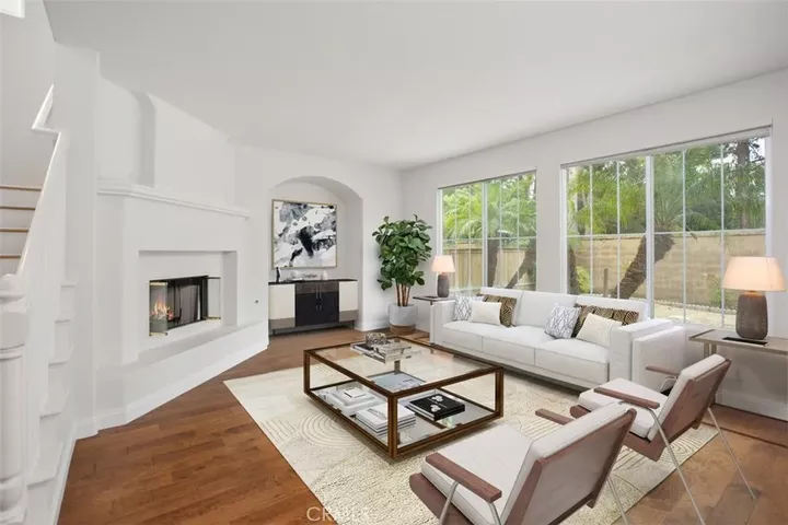 Property Photo: 23 Highfield Glen CA 92618