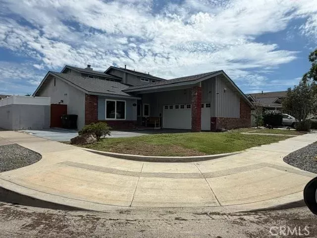 Property Photo: 3190 Claremore CA 90808