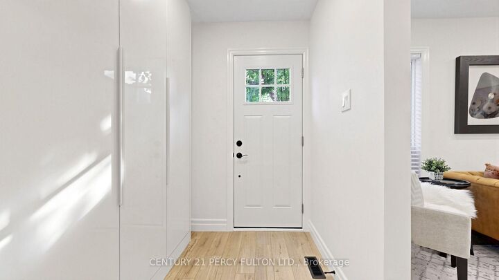 Property Photo: 17 Harley Drive ON L1S 5X3