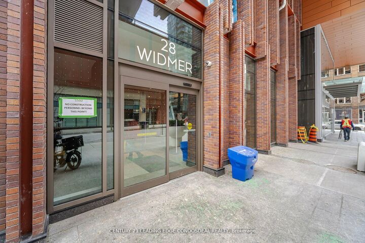 Property Photo:  28 Widmer Street 4929  ON M5V 0T2 