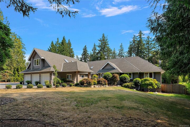 Property Photo:  657 Cromarty Ave  BC V8L 5G6 