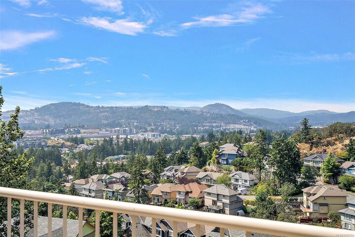 Property Photo:  2565 Legacy Ridge  BC V9B 0A1 