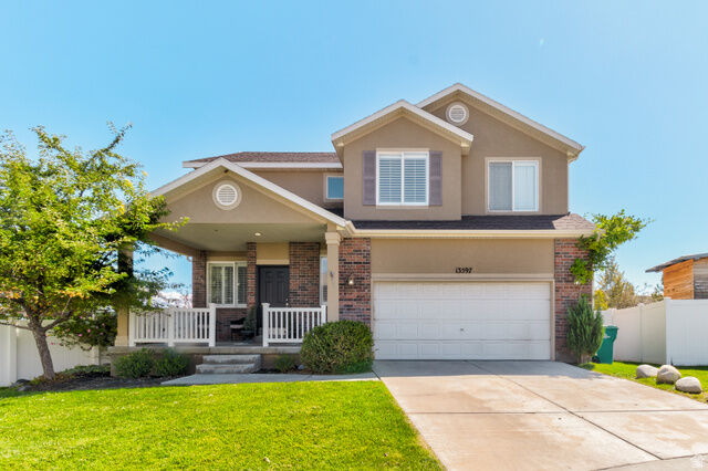 Property Photo: 13597 S Firetip Ct UT 84096