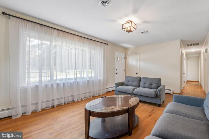 Property Photo:  1042 S Carroll Street  MD 21074 