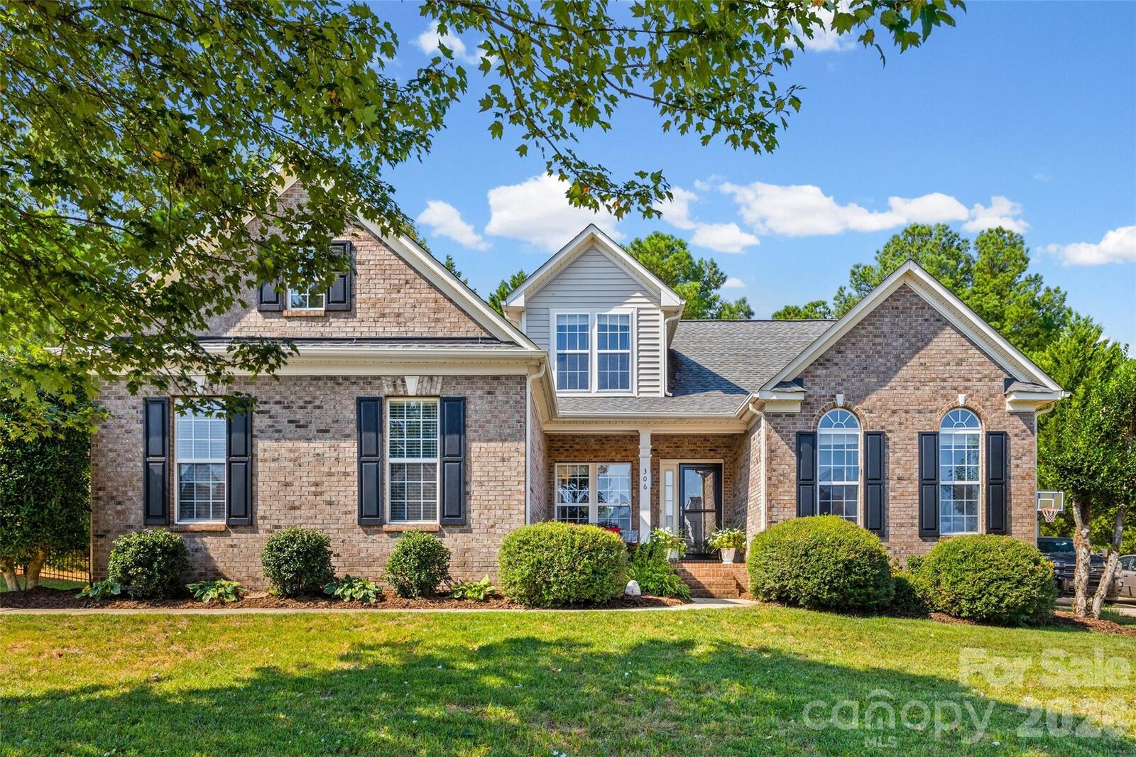 Property Photo:  306 Drake Park Avenue  SC 29708 