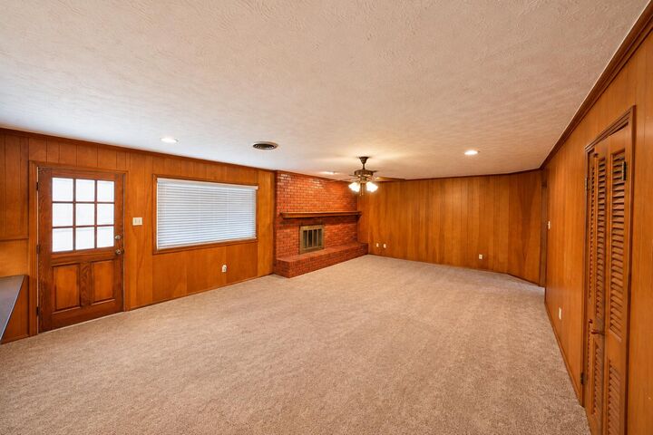 Property Photo:  6103 Nashville Avenue  TX 79413 