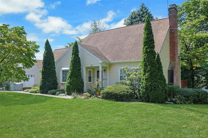 Property Photo:  355 Fort Washington Avenue  NY 10532 