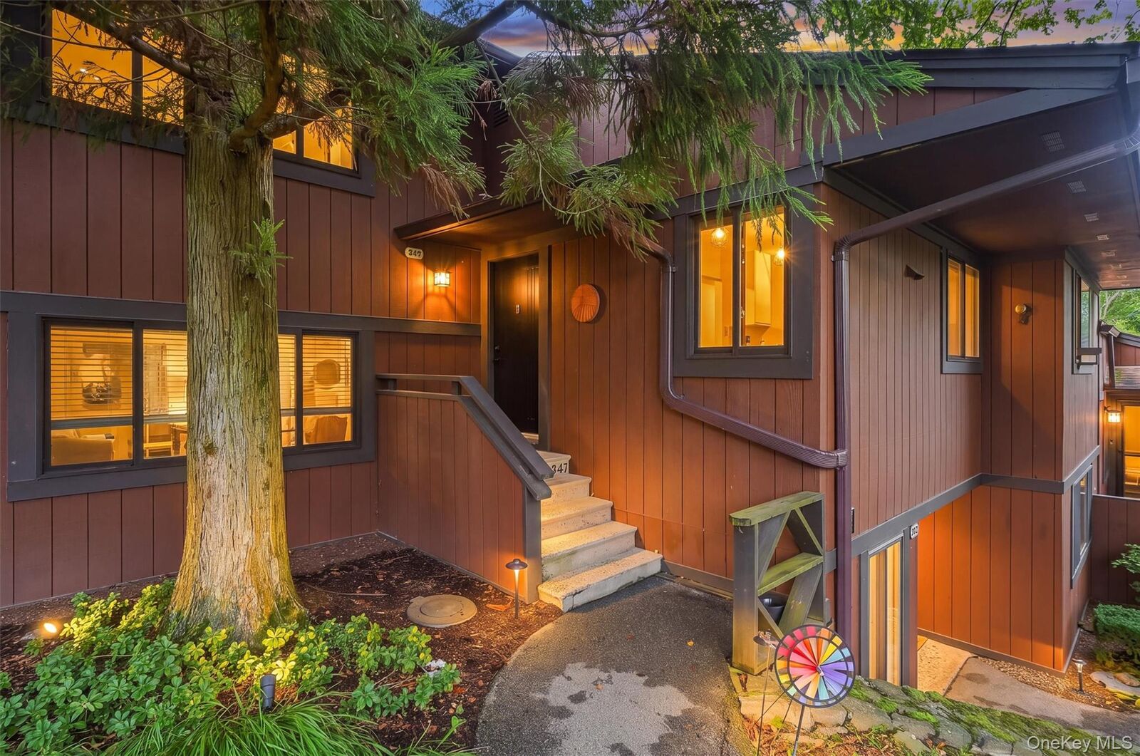 Property Photo:  347 Martling Avenue  NY 10591 