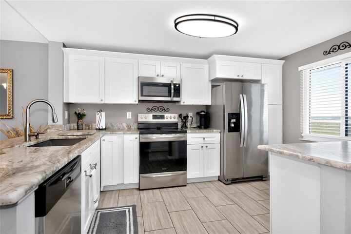 Property Photo:  15000 Gulf Boulevard 1106  FL 33708 