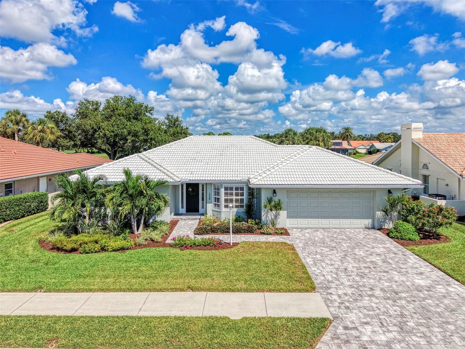 Property Photo:  1568 Waterford Drive  FL 34292 